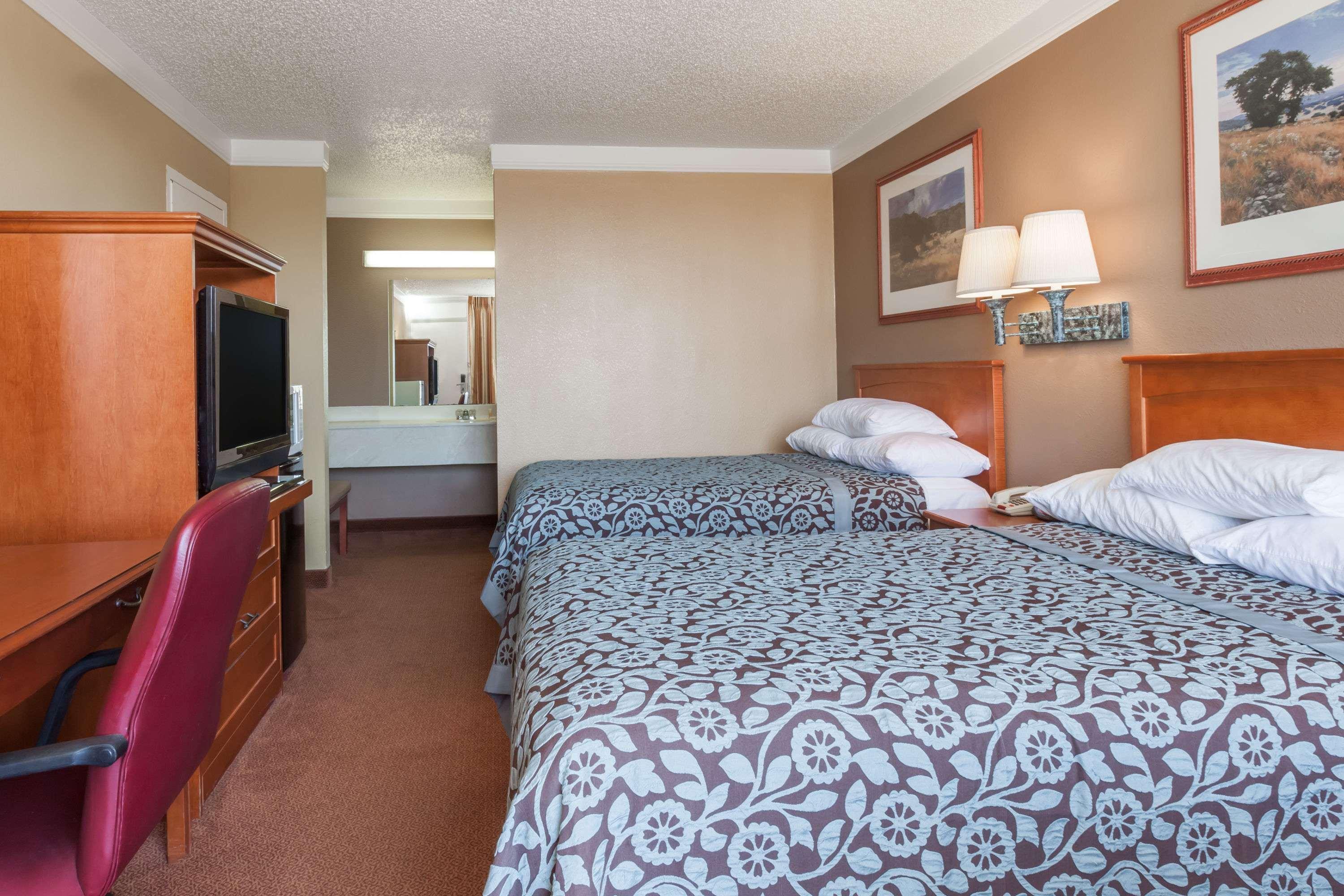 Days Inn By Wyndham Hillsboro Tx Екстер'єр фото
