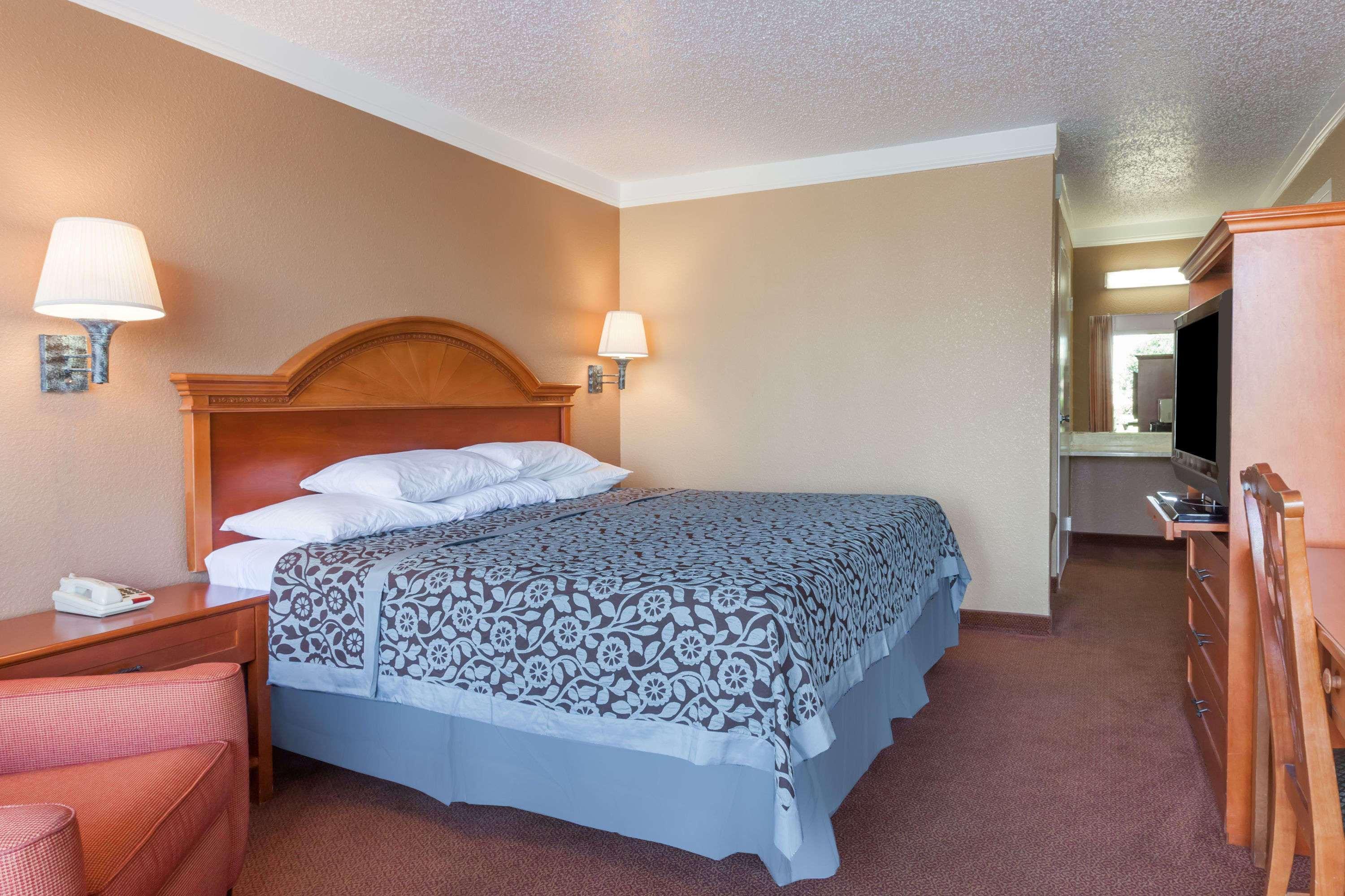 Days Inn By Wyndham Hillsboro Tx Екстер'єр фото