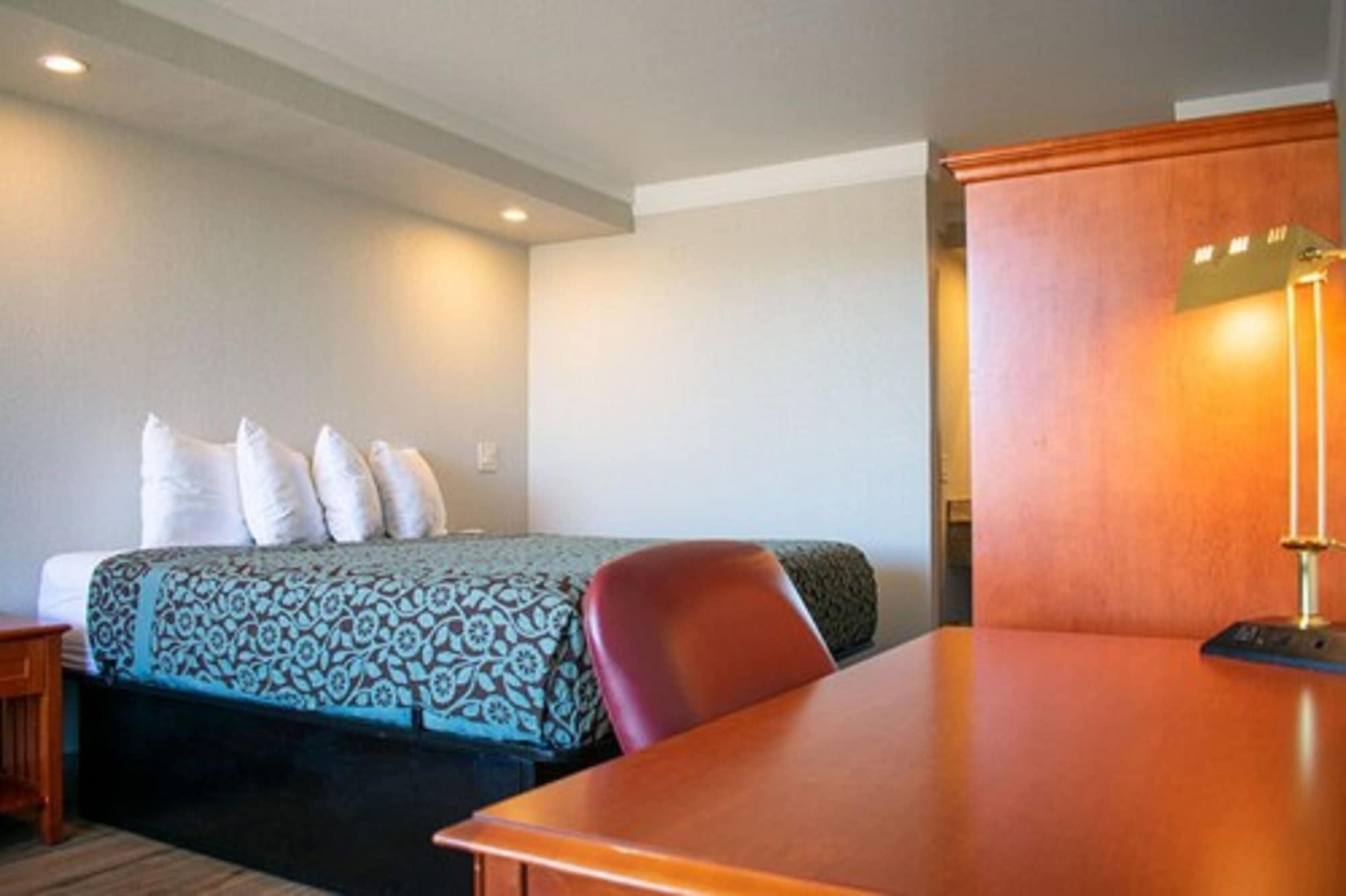 Days Inn By Wyndham Hillsboro Tx Екстер'єр фото