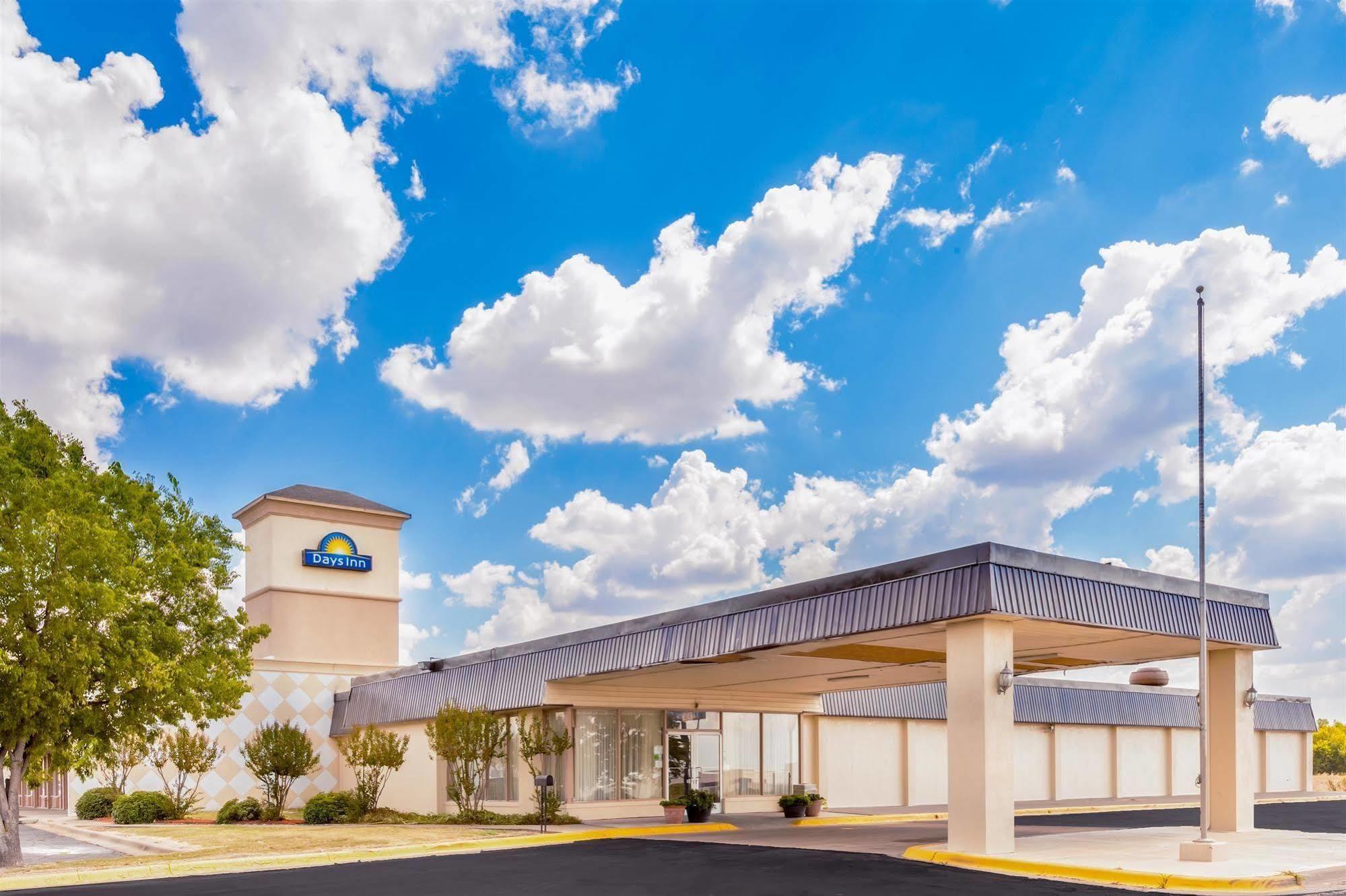 Days Inn By Wyndham Hillsboro Tx Екстер'єр фото